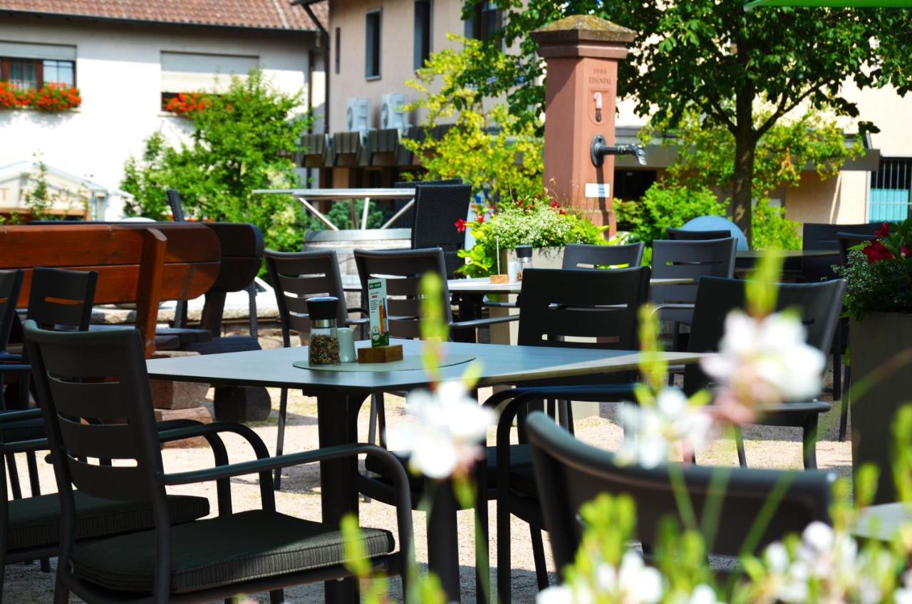 Gasthof Zur Traube Bühl Екстериор снимка