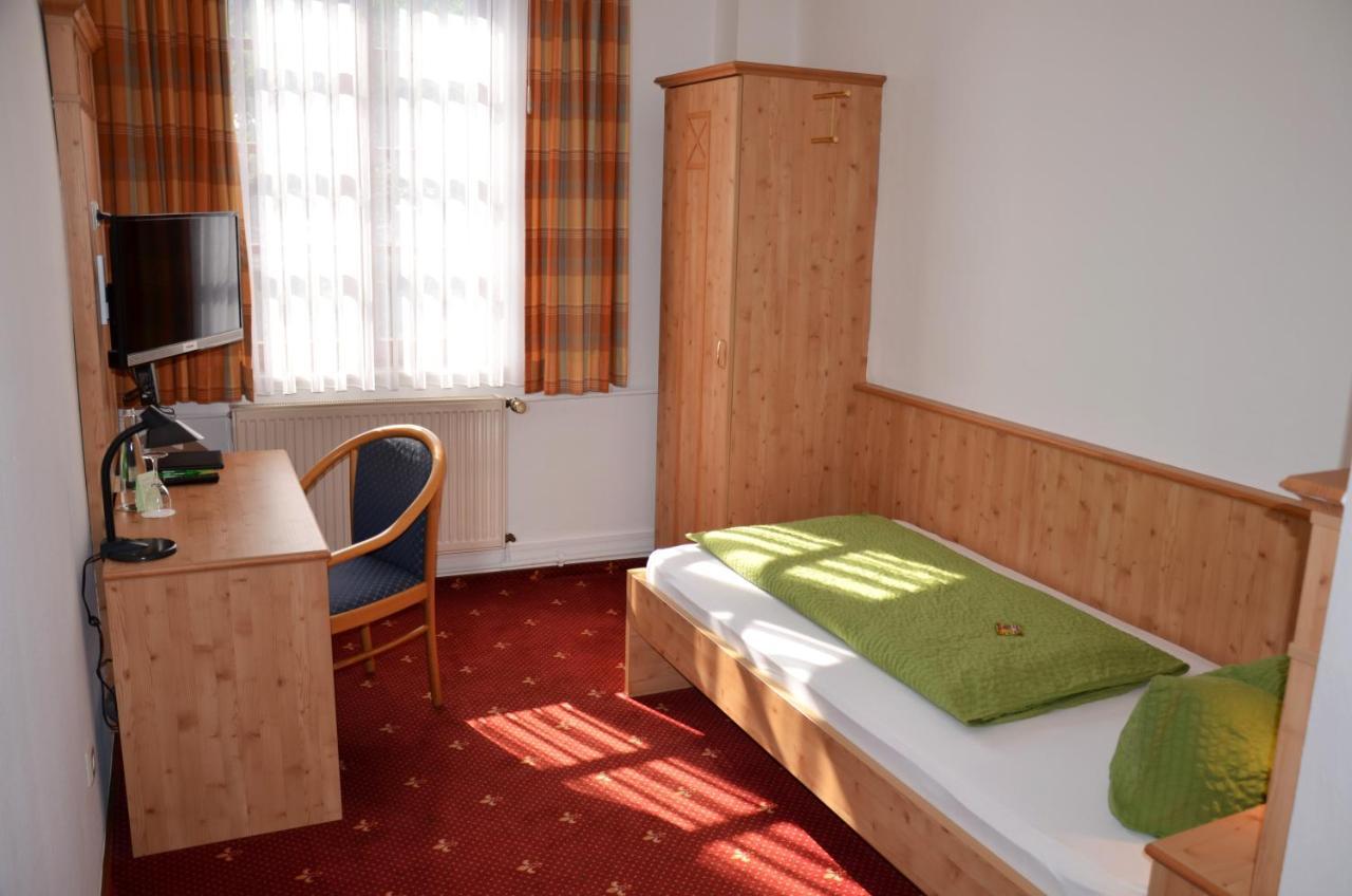 Gasthof Zur Traube Bühl Екстериор снимка