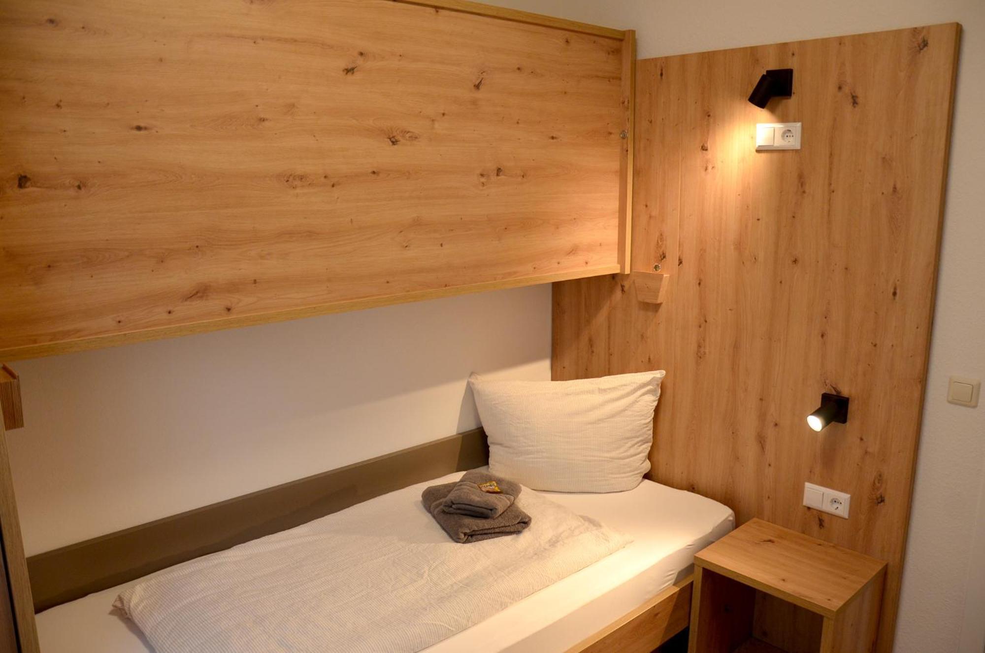 Gasthof Zur Traube Bühl Екстериор снимка